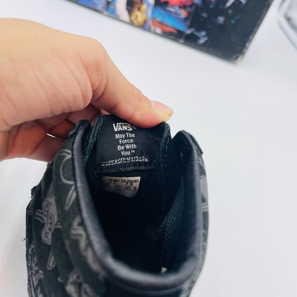 VANS LIMITED EDITION BLACK ON BLACK Sk8-HI STAR WARS DARKSIDE HIGH TOO SNEAKERS - Picture 9 of 12